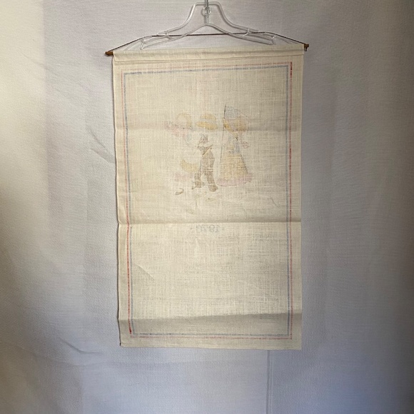 HOLLY HOBBIE Vintage 1976 Bicentennial Americana Linen Hanging Calendar - Picture 4 of 8